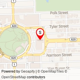 Young Circle Shopping Center on North 17th Avenue, Hollywood Florida - location map