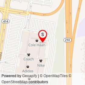 Tommy Hilfiger on Tanger Boulevard, Oxon Hill Maryland - location map